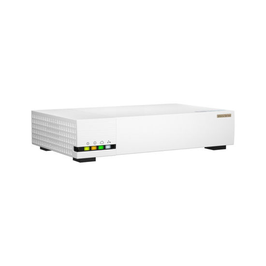 QNAP QHora-322W Router SD-WAN 10GbE y 2,5GbE