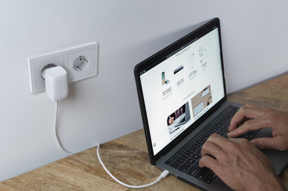 Adaptador 60W USB-C con carga rápida de Belkin - Macnificos